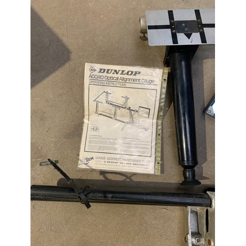 559 - Dunlop Optical Alignment Gauge