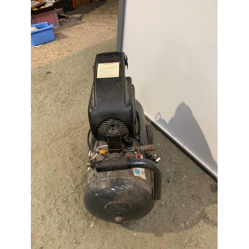 562 - 60 Litre Sealey Air Compressor - untested