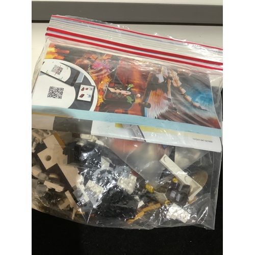 461 - Quaniy of lego blocks in bag