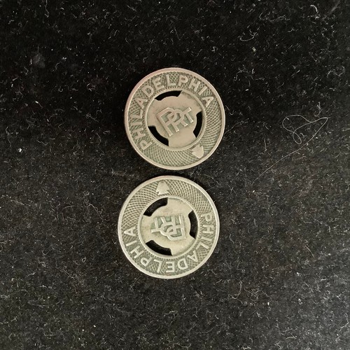 77 - USA Transport – Pair of ‘Good for one Fare’ tokens PRT Philadelphia 1902 -1940