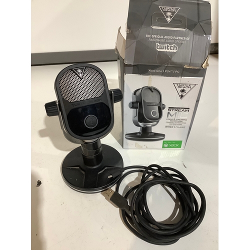 473 - Xbox turtle beach console streaming microphone