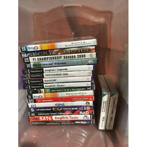 453 - Mixed tub of PC games inc DS & Xbox 360 games