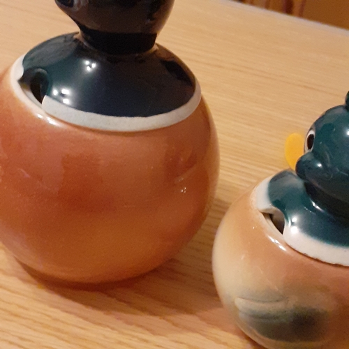 112A - 2 x Goebel Duck Preserve Pots. Graduating in size these are a good clean example with no damage albe... 