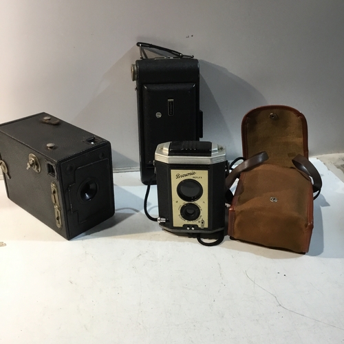 80 - Brownie Reflex, Kodak and Vintage Ensign Cameras