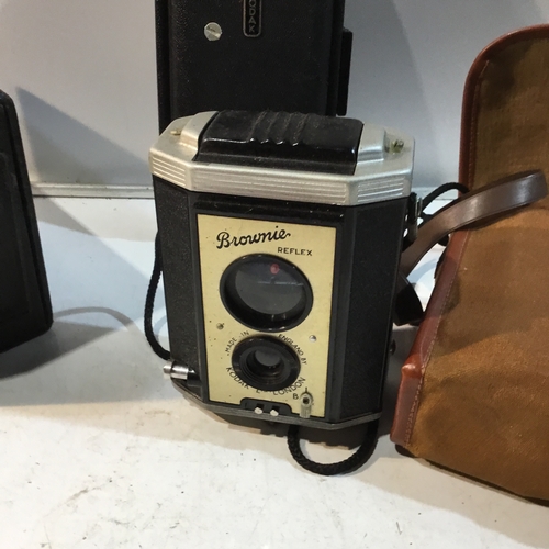 80 - Brownie Reflex, Kodak and Vintage Ensign Cameras