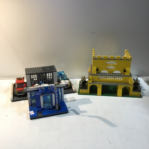 94 - Lego Police Station and Fortress