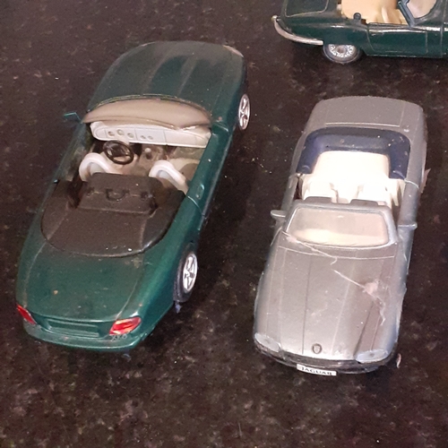 138A - Diecast Jaguar collection. Playworn condition and small pieces missing on one but otherwise compete ... 