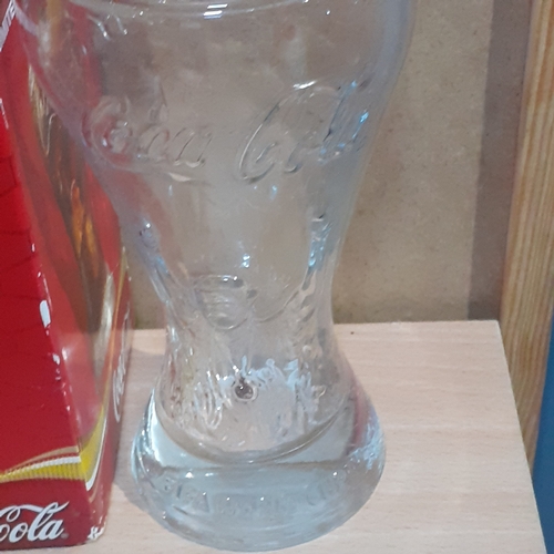 114B - Fifa World Cup Limited Edition Coca-Cola Glass. Original box. Glass in good undamaged condition.  Bo... 