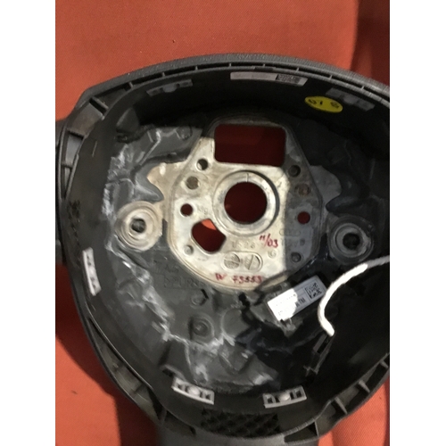 462 - Genuine Audi steering wheel - 61711340B00