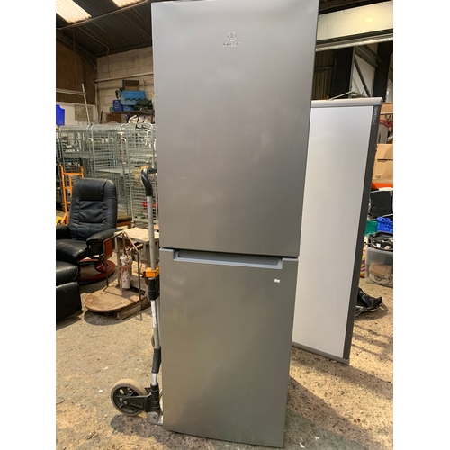 969 - Indesit grey fridge freezer - clean & working - recently serviced