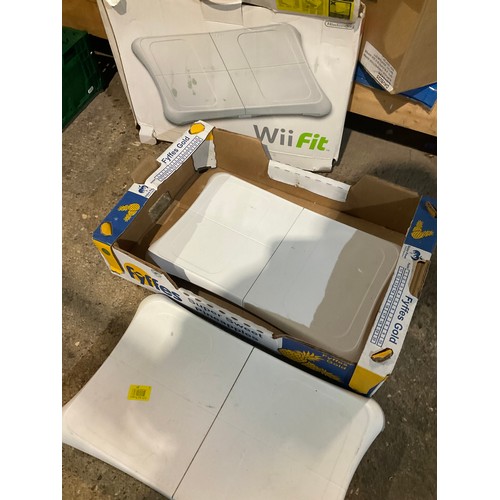 955 - 3x Nintendo wii fit boards