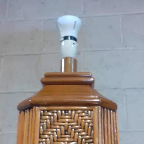 424 - Rattan style, tall, floor lamp. Nice detail. The screw at top of light bulb fixture is missing so ne... 