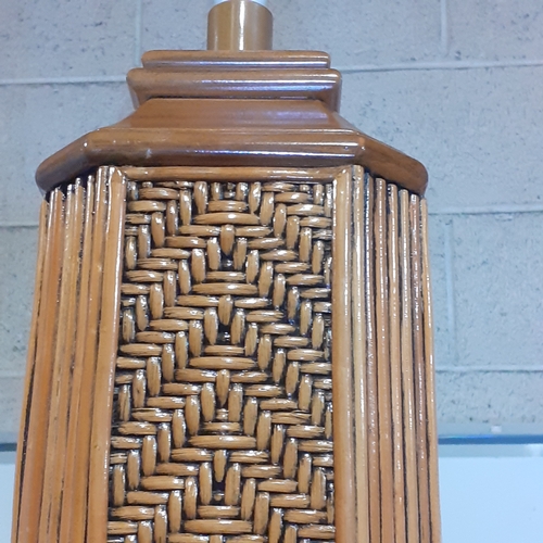 424 - Rattan style, tall, floor lamp. Nice detail. The screw at top of light bulb fixture is missing so ne... 