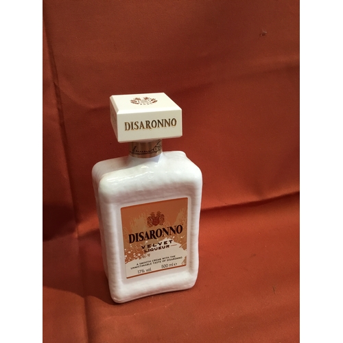 82 - Disaronno velvet liqueur - 2023 dated