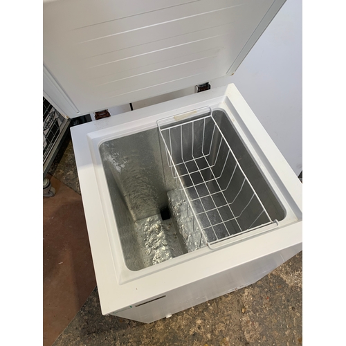 180 - Fridgemaster lift up top chest freezer - working order