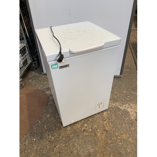 180 - Fridgemaster lift up top chest freezer - working order