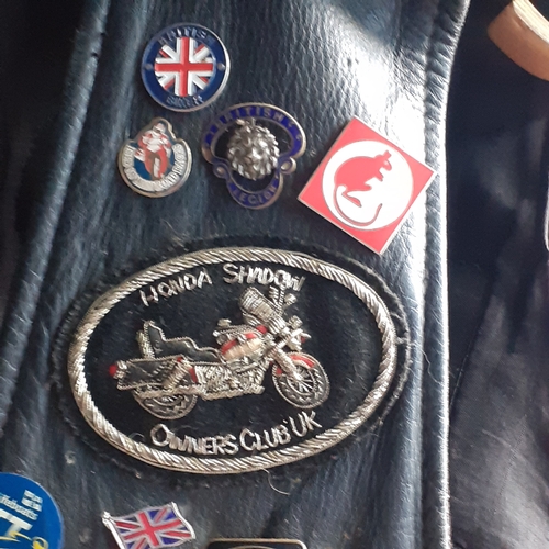 17 - Fantastic example of a vintage leather motorcycle jacket (XXL) with original genuine badges and patc... 