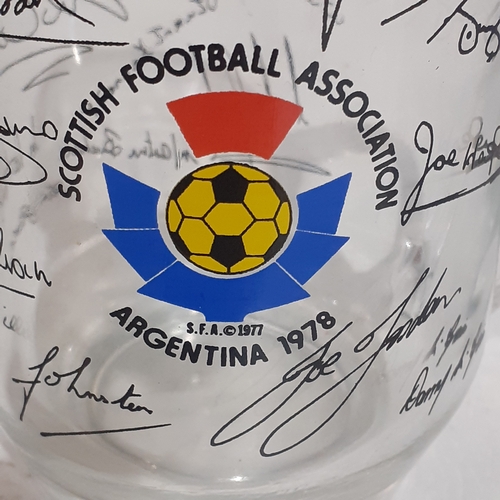 2 - Glass tankard showing S.F.A. Argentina 1978 with multiple signatures. Good clean condition