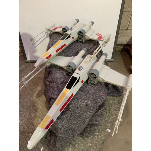 284 - 2x large Hasbro Star Wars rebel alliance fighter aircraft - approx 70cm long