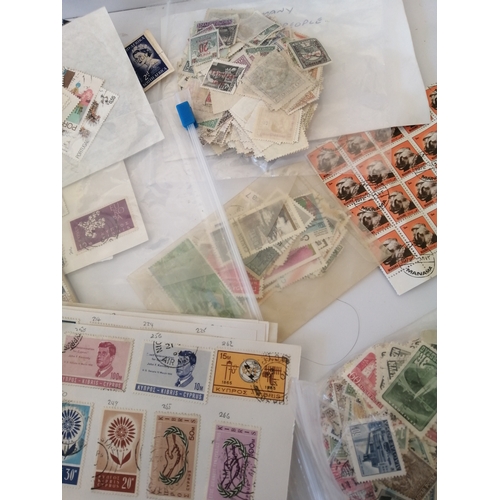 40A - Large bag of mixed stamps