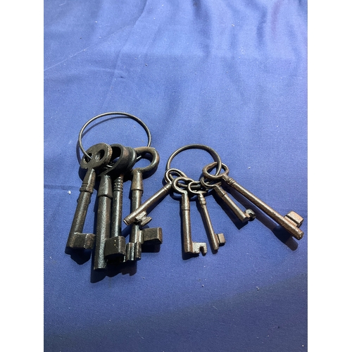 160 - 2 sets of large metal keys