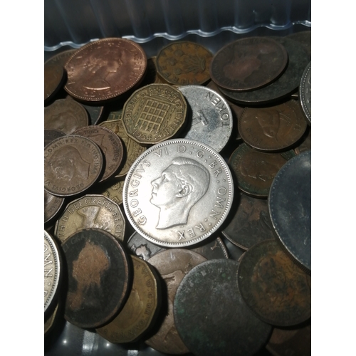 45A - COINS : Box of mixed coinage