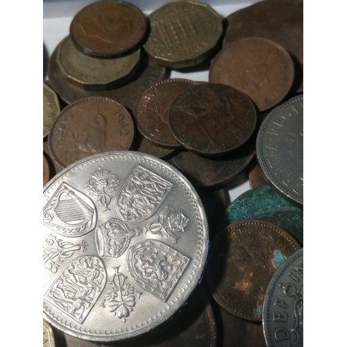 46A - COINS : Large box of mixed coinage