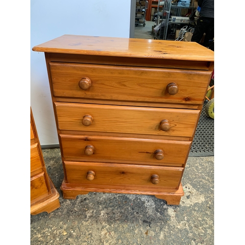 557 - Pair of 4 drawer pine chest of drawers