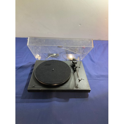 260 - Pro-Ject Debut turntable with Ortofon cartridge - tested