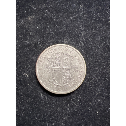 32 - 1929 George V half crown