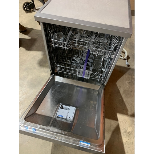 192 - Beko grey dishwasher in working order