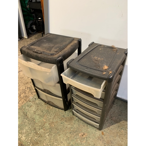 572 - Two plastic storage drawers