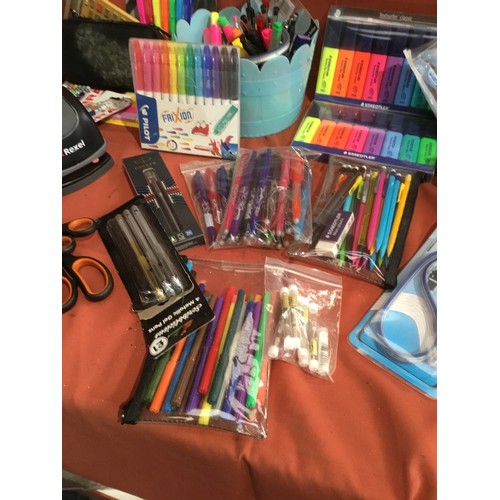 579 - Huge stationary lot inc pens, folders, highlighters and more - most is new!