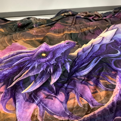 282 - Magic dragon fleece blanket 150 x 200 as new