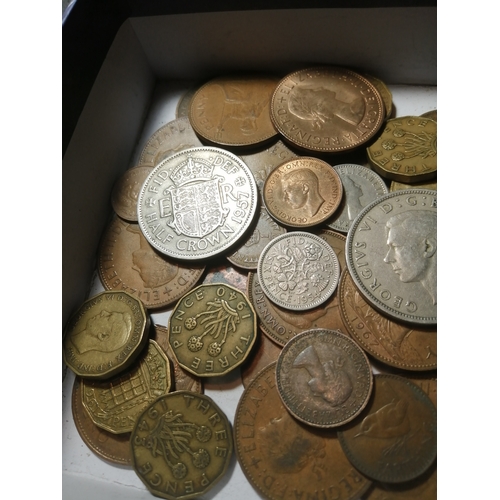 50B - COINS : Box of mixed English coinage