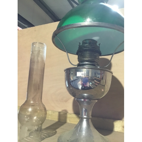 2 - Vintage oil lamp with green glass shade