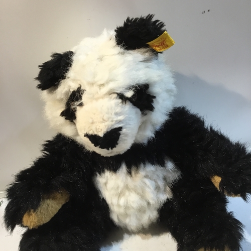 30 - Panda Steiff bear