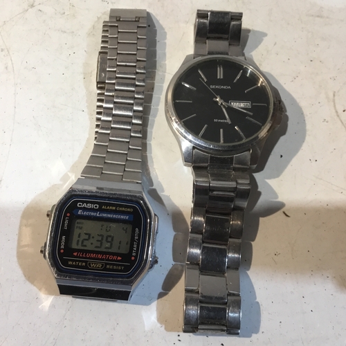 40 - Pair of watches; sekonda plus casio