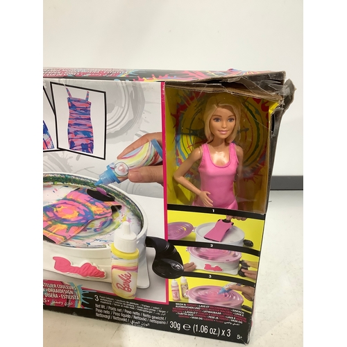 346 - Barbie spin art designer includes barbie