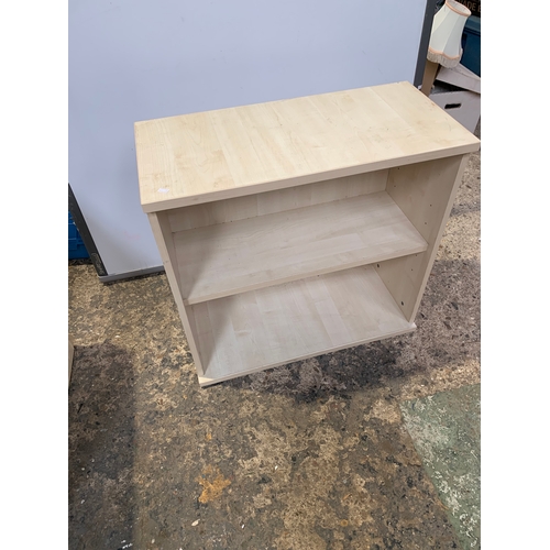 137 - Pair of matching office storage shelves - 65cm wide