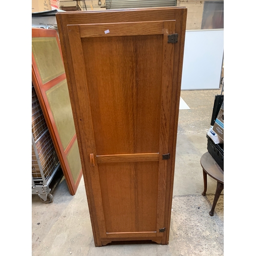 143 - Small wooden wardrobe - Hx 160cm, Dx 40, Wx 40