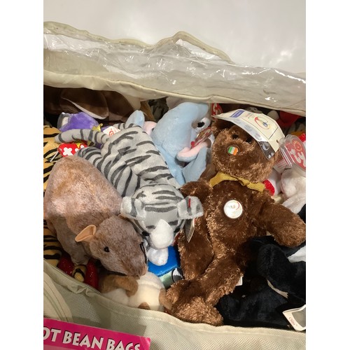 269 - Beanie Mania Magazines with large collection of Ty toys