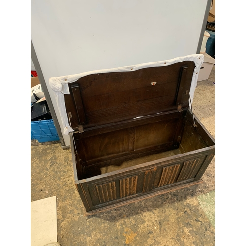 407 - Vintage oak lift up top ottoman with carved detail