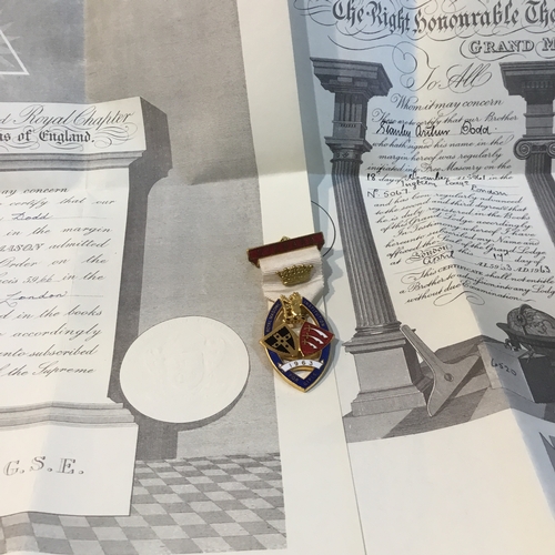 58 - Royal masonic 1963 medal plus other royal mason documents