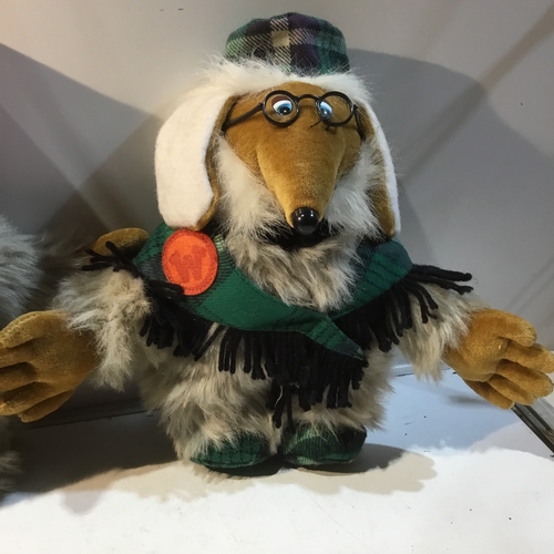 67 - Pair of collectable wombles