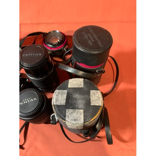 406 - Set of Three Pentax Camera Lenses and a Sunpak Autozoom Thyristor