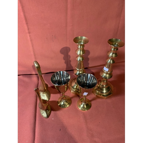 21 - Brass Pair of candle sticks 24cm, Pair of Goblets 16 cm and 2 Swans 1 x 23 cm & 1 x 16 cm