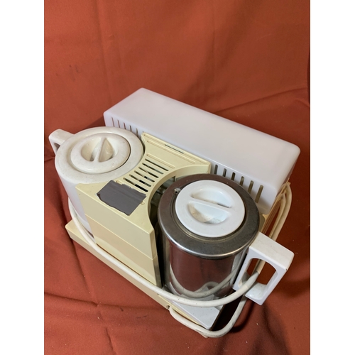 364 - Teasmade retro tea maker