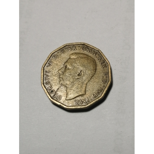 26A - COINS :1946 brass threepenny bit (scarce date)