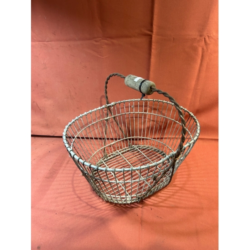 97 - Vintage Metal Trug